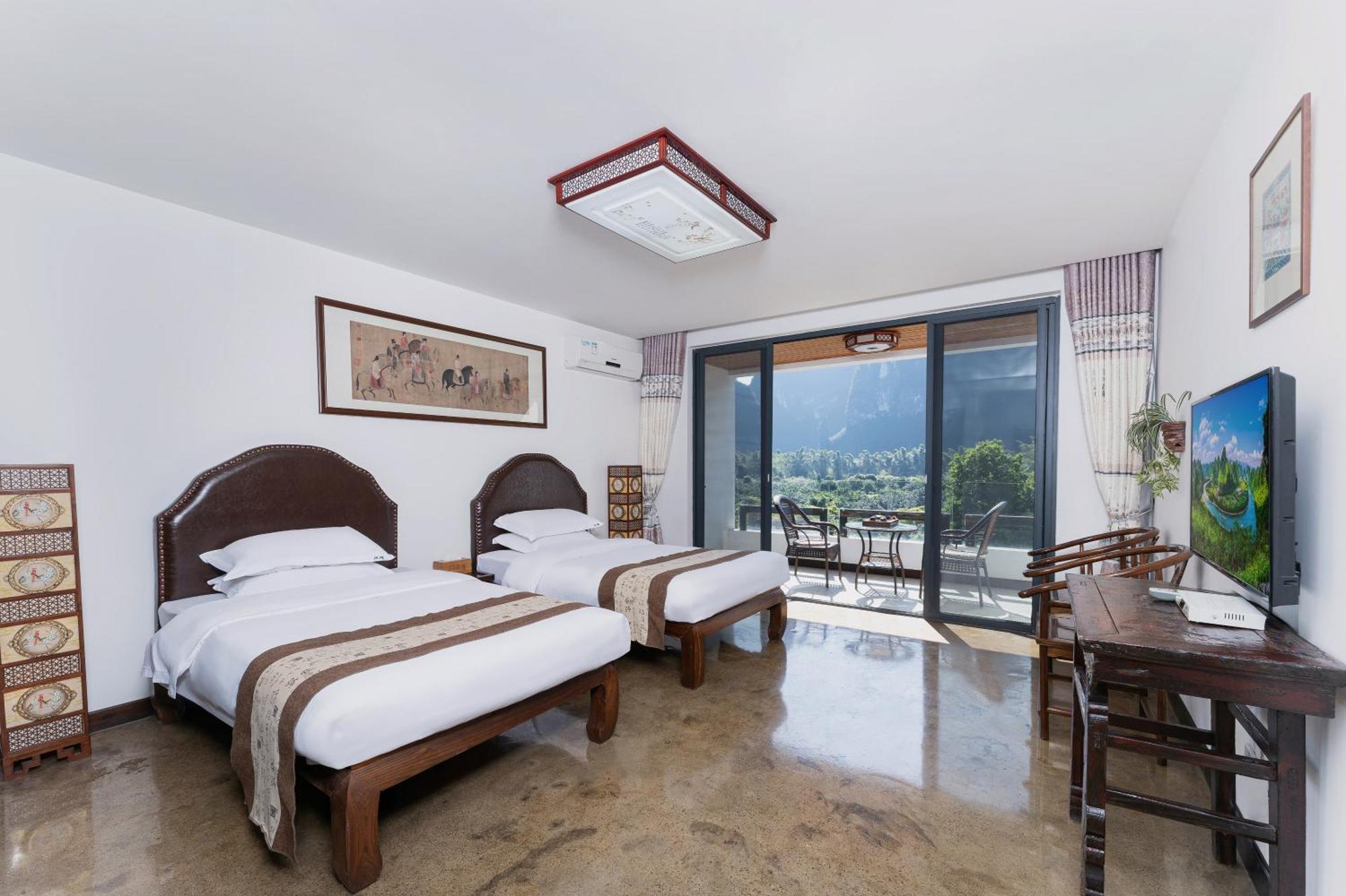 Leisure Courtyard Hotel Yangshuo-Free Shuttle Bus To Yangshuo Station Stay 2 Nights One Way Zewnętrze zdjęcie