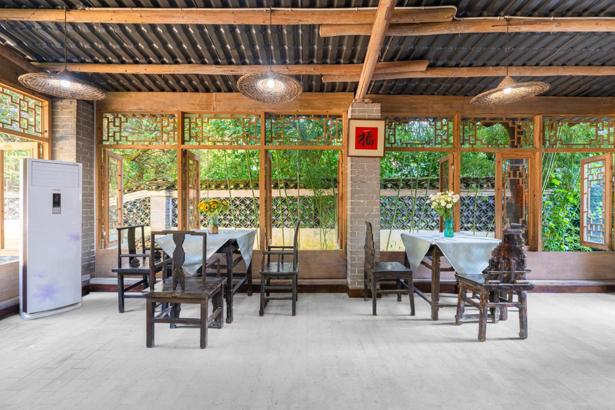 Leisure Courtyard Hotel Yangshuo-Free Shuttle Bus To Yangshuo Station Stay 2 Nights One Way Zewnętrze zdjęcie